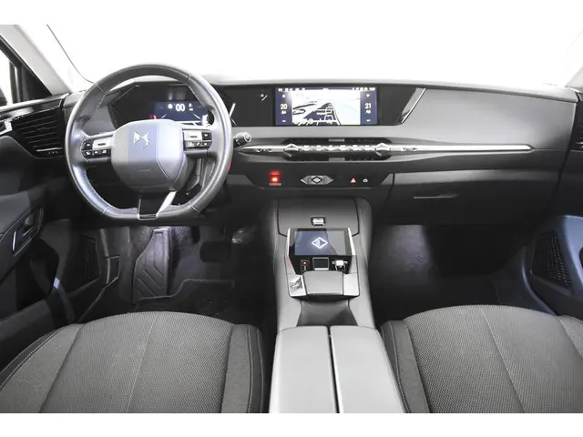 DS 4 Bastille+ *1ste Eigenaar*Navigatie*Parkassist*Carplay*DAB*
