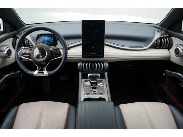 Byd ATTO 3 SOH 92,7% | Leder | Navigatie | 360gr camera |