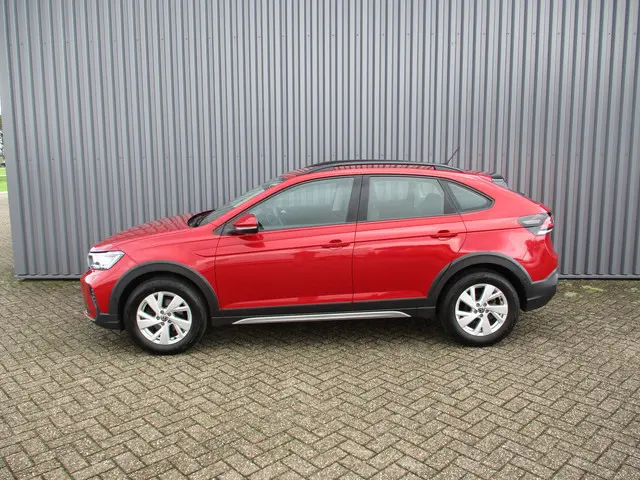 Volkswagen Taigo 1.0 TSI Life Business Automaat Trekhaak Apple Carplay