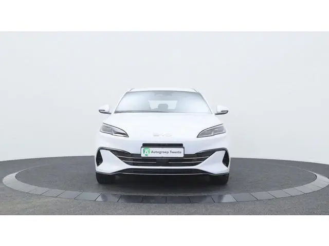 BYD SEAL