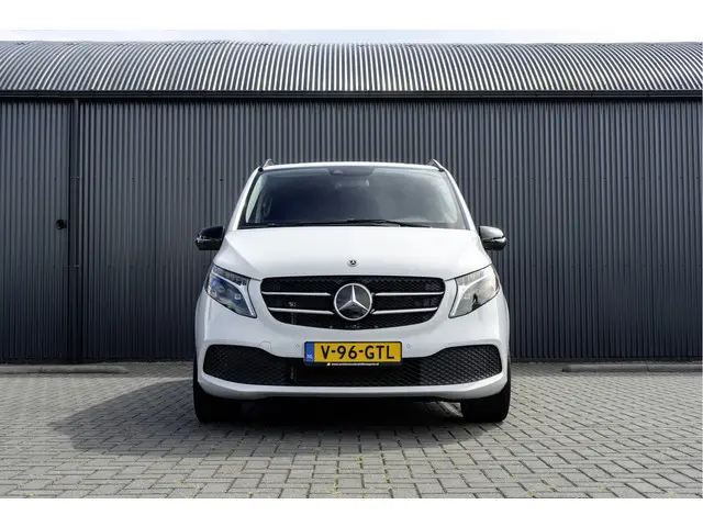 Mercedes-Benz V-klasse V300 | 4Matic | XL | 5-Zits | MBux | LED | ILS | Burmester | 2x Elec Schuifde...