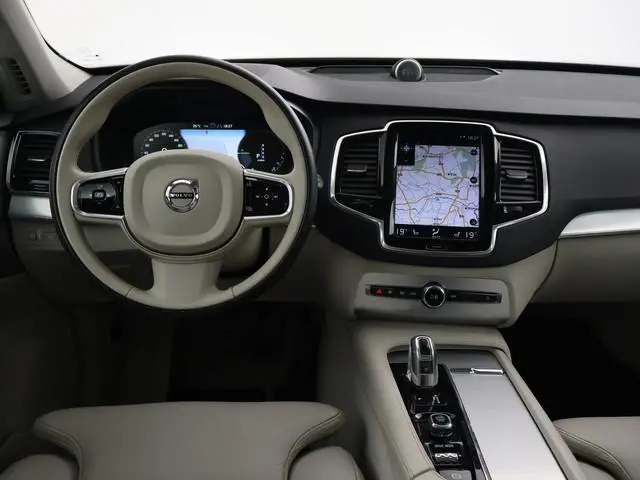 Volvo XC90 2.0 T8 TWIN ENGINE INSCRIPTION + TREKHAAK | BOWERS & WILKINS | 360 CAMERA | PANORAMA | AD...