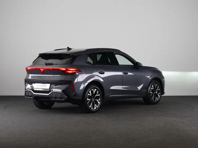 CUPRA Terramar 1.5 TSI e-Hybrid Business 204pk | Navigatie | Parkeercamera | Elektrisch verstelbare...