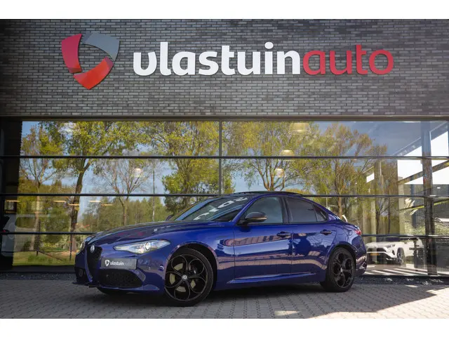 Alfa Romeo Giulia 2.0 T Veloce 280pk , Panoramadak, Adap. cruise, Harman/Kardon,