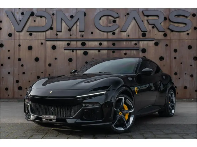 Ferrari Purosangue 6.5 V12 | Carbon | Panorama | Lift | Connect | Massage | 360 | XLED |