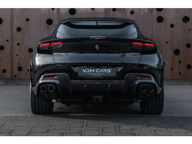 Ferrari Purosangue