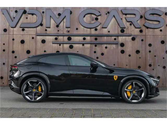 Ferrari Purosangue
