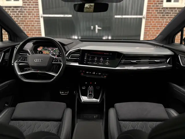 Audi Q4 Sportback E-Tron 50 Quattro S-Edition 77kWh l Pano l Head-Up l Sonos l Camera l ACC