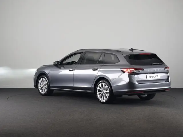 Skoda Superb 1.5 TSI PHEV Business Edition | Trekhaak | Keyless Entry | Elektr. achterklep | Stoelve...