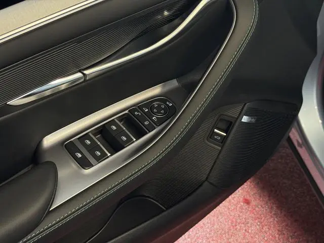 BYD SEAL U