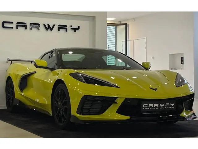 Corvette C8