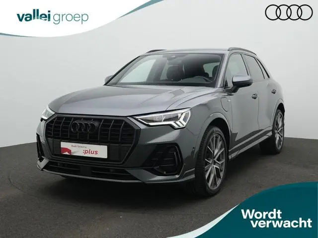 Audi Q3 45 TFSI e 245 pk S-Line | Trekhaak | Sonos | Leder/alcantara | Adaptive Cruise | Elektrische...