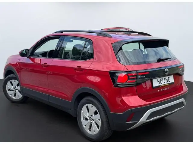 Volkswagen T-Cross TSI 115PK LIFE EDITION CARPLAY/ACC/PDC/NAVI fabrieksgarantie 