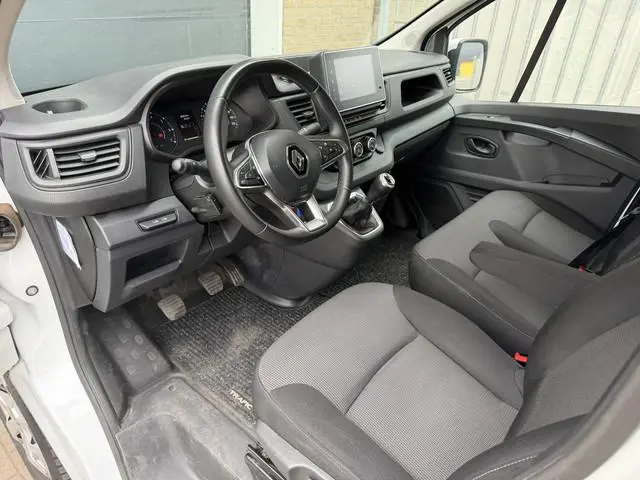 Renault Trafic 2.0 dCi 130 PK EURO 6 T30 L2H1 Work Edition CarPlay/trekhaak/cruise control 