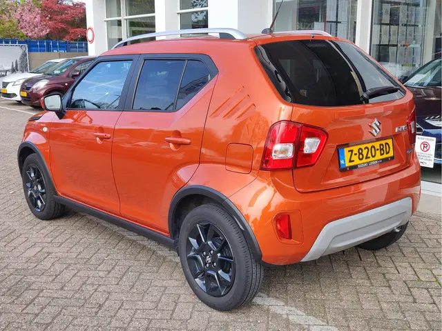 Suzuki Ignis 1.2 SMART HYBRID SELECT GARANTIE TOT 2034! | NAP! | Stoelverwarming