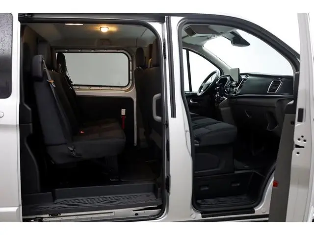 Ford Transit Custom 2.0 TDCI 130pk L2H1 Limited D.C. Airco/Navi/LED 09-2022