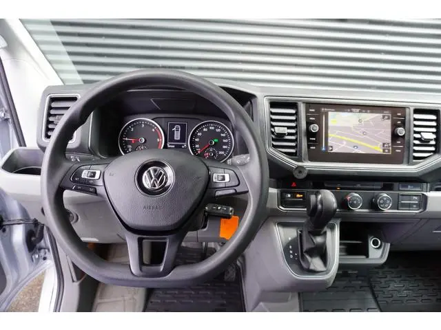 Volkswagen Crafter 180pk Automaat L4H4/L3H2 Apple carplay LED Navigatie Camera Parkeersensoren Cruis...