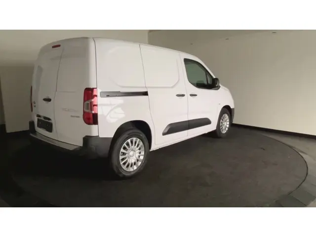 Toyota pro-ace