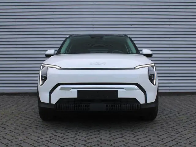 Kia EV3 Plus Advanced 58.3 kWh | Nieuw | Direct leverbaar | Actieradius tot 414 km (WLTP) | 18% bijt...