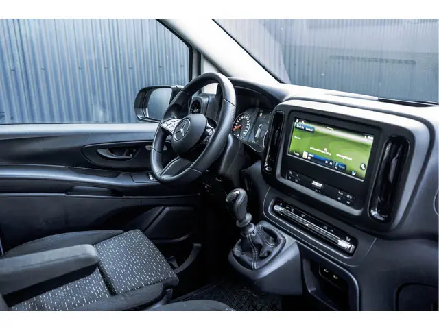 Mercedes-Benz Vito 116 CDI L2H1 Pro | Facelift | 160 PK | Mbux | Navi  | Camera | Cruise  | Carplay