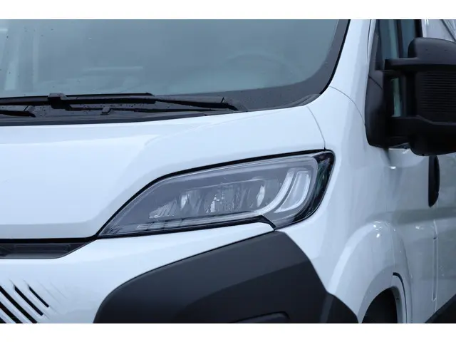 Citroën Jumper 2.2 BlueHDi 140pk L2H2 3.5t | Automaat | | Navi | Camera | Adapt.Cruise | Apple Carpl...