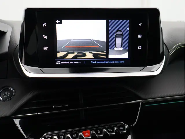 Peugeot 208 1.2 PureTech GT/ automaat/ lage km/ zeer mooi!