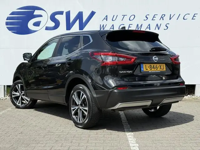Nissan Qashqai 1.3 DIG-T N-Connecta | CarPlay | Navi | Camera | Keyless | 18 inch