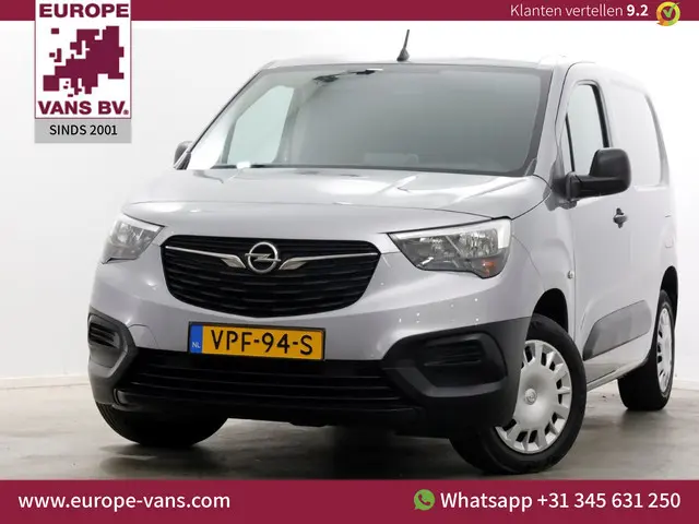 Opel Combo 1.5D 102pk L1H1 Edition Airco/Navi/Trekhaak 02-2022