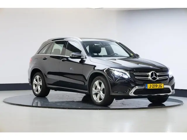 Mercedes-Benz GLC-klasse 250 4MATIC Business | Exclusive | Panoramadak | Trekhaak |