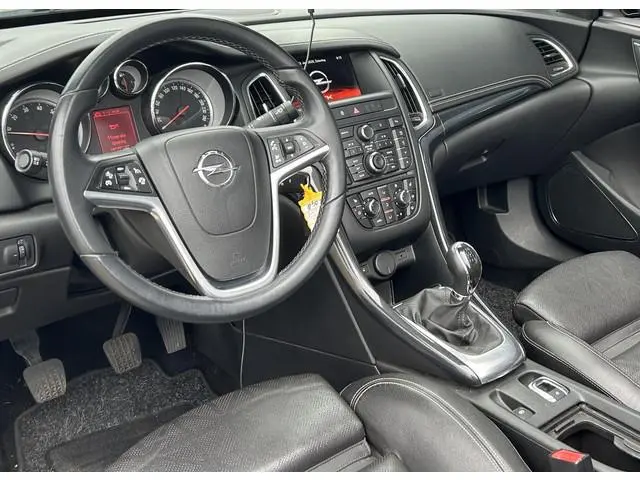 Opel Cascada