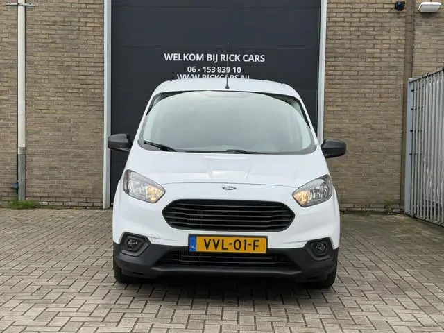 Ford Transit Courier