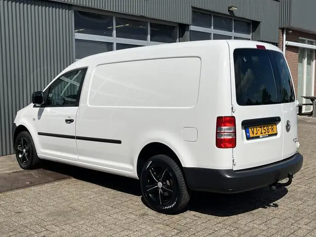 Volkswagen Caddy 2.0 TDI 140pk Maxi Airco Cruise controle Trekhaak 1500kg trekgewicht Parkeersensore...