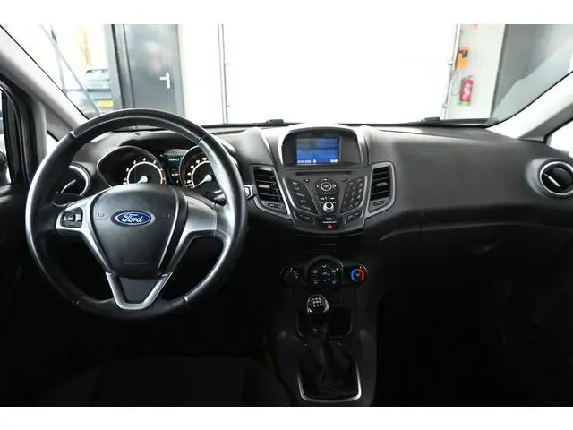 Ford Fiesta 1.0 Style Airco Navigatie LED Goed Onderhouden! Inruil Mogelijk!