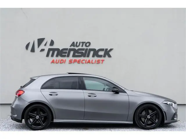 Mercedes-Benz A-klasse 250 Premium Plus AMG-Line / Virtual Cockpit/ Cruise Control/ Panoramadak/