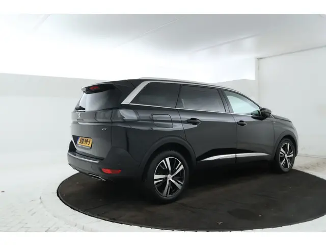Peugeot 5008 1.5 BlueHDI GT Pack Business Automaat, 7 Persoons, Navigatie