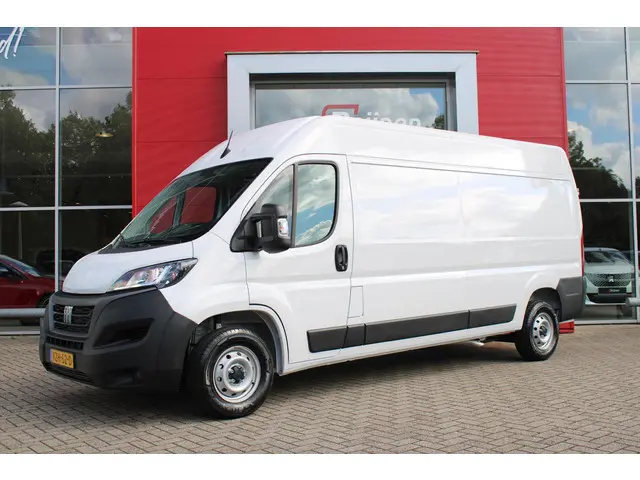 Fiat Ducato 33 2.2 MultiJet 140PK L3H2 | NIEUWE BUS! BPM VRIJ! | ACHTERUITRIJ CAMERA | APPLE CARPLAY/ANDROID AUTO | 3-ZITS | CRUISE CONTROL | CLIMATE CONTROL | DAB+ RADIO | DIGITALE COCKPIT |