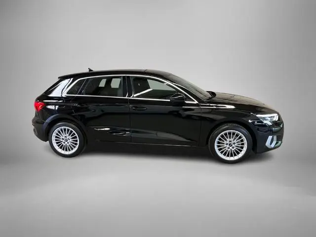 Audi A3 Sportback 30 TFSI/110PK Advanced edition · Navigatie · Apple/Android Car Play· LED · Garanti...