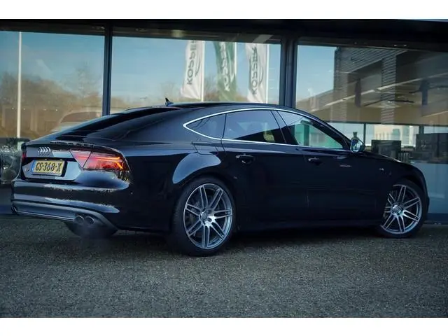 Audi S7
