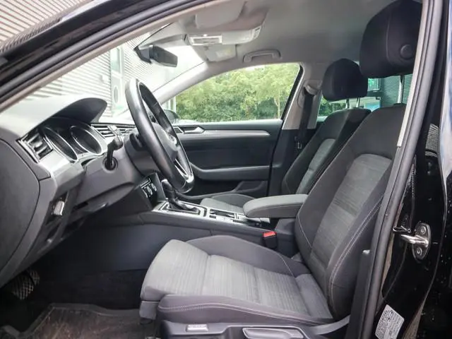 Volkswagen Passat Variant 1.5 TSI Business | Clima | Adaptive cruise | Pdc | Led | Apple Carplay | T...