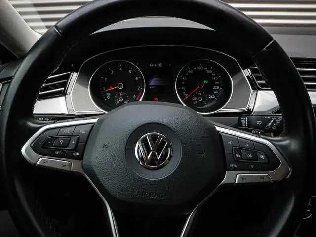Volkswagen Passat Variant 1.5 TSI Business | Clima | Adaptive cruise | Pdc | Led | Apple Carplay | T...