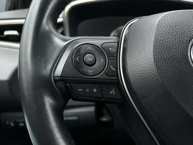 Toyota Corolla Touring Sports