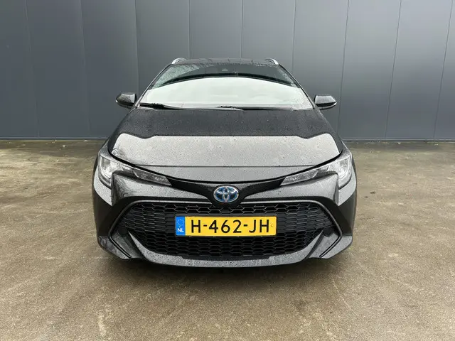 Toyota Corolla Touring Sports