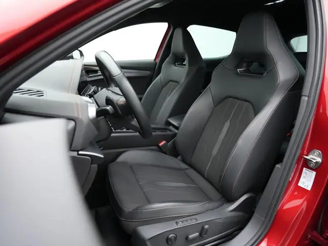 CUPRA Formentor 1.4 e-Hybrid 245 pk VZ | Kuipstoelen | Adaptief sportonderstel | Geheugenstoel | Ach...