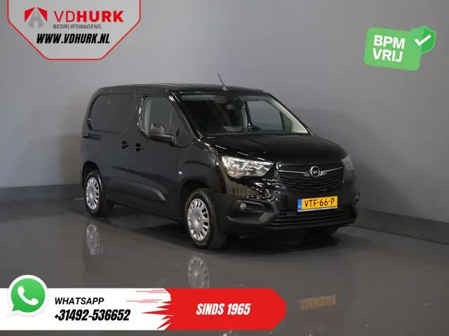 Opel Combo 1.5D 130 pk Aut. NL Auto/ Stuurverw./ Carplay/ Camera/ Cruise/ Airco