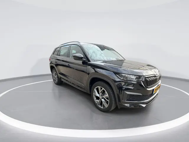 Skoda Kodiaq 1.5 TSI 150pk DSG Sportline Business · Camera · Inklap. Trekhaak · Matrix LED · Elek. S...