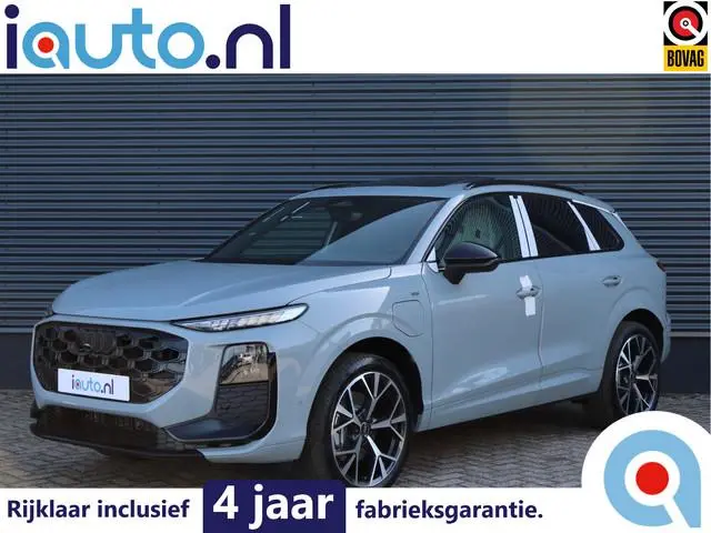 Audi Q3 1.5 200kW 272pk e-hybrid S-Line Pano/Leder/Tech Plus/Matrix LED/Camera/Elek-klep/Keyless/20"...