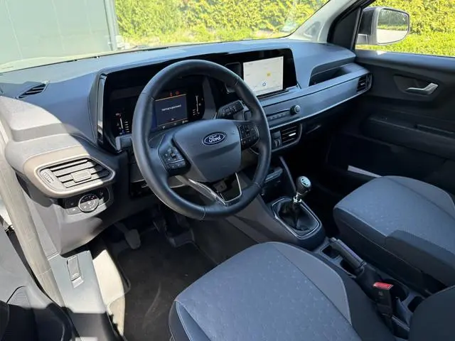 Ford Transit Courier