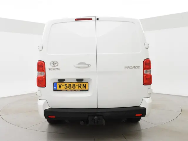 Toyota pro-ace