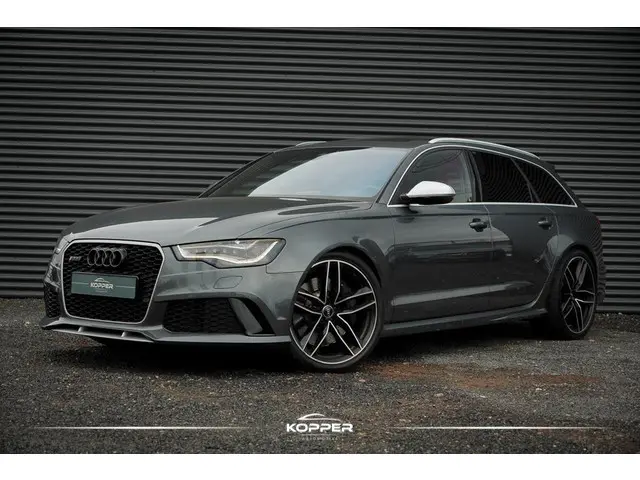 Audi RS6 Avant 4.0 TFSI quattro Pro Line Plus / Pano / Bose / Luchtvering / Trekhaak