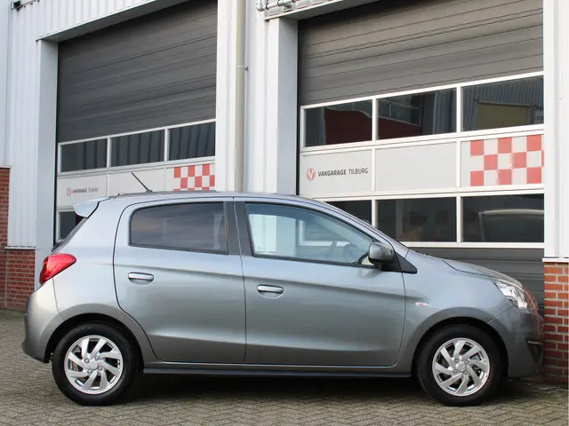 Mitsubishi Space Star